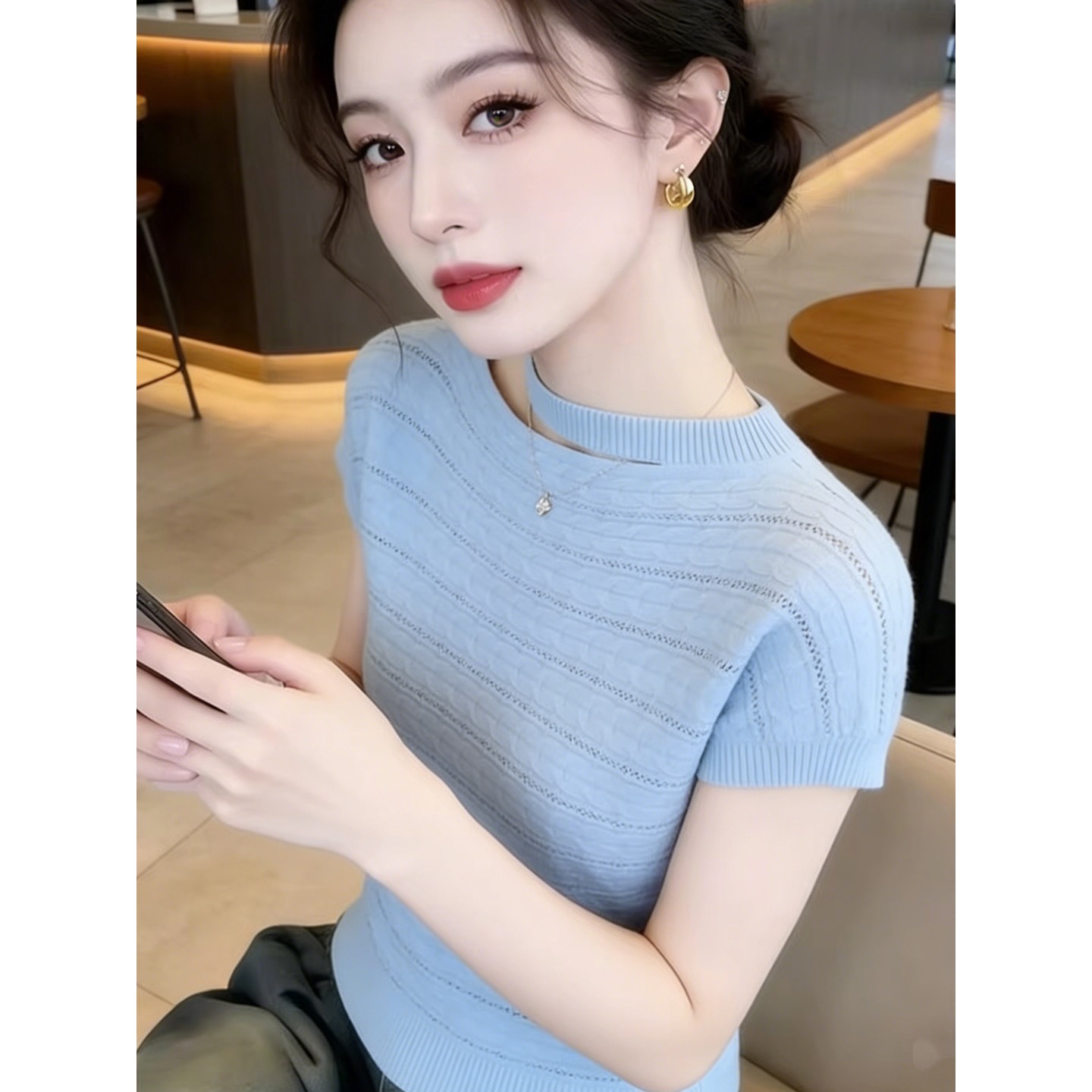 韓版鏤空掛脖氣質短袖針織T恤女夏季新款藍色顯瘦百搭超好看上衣