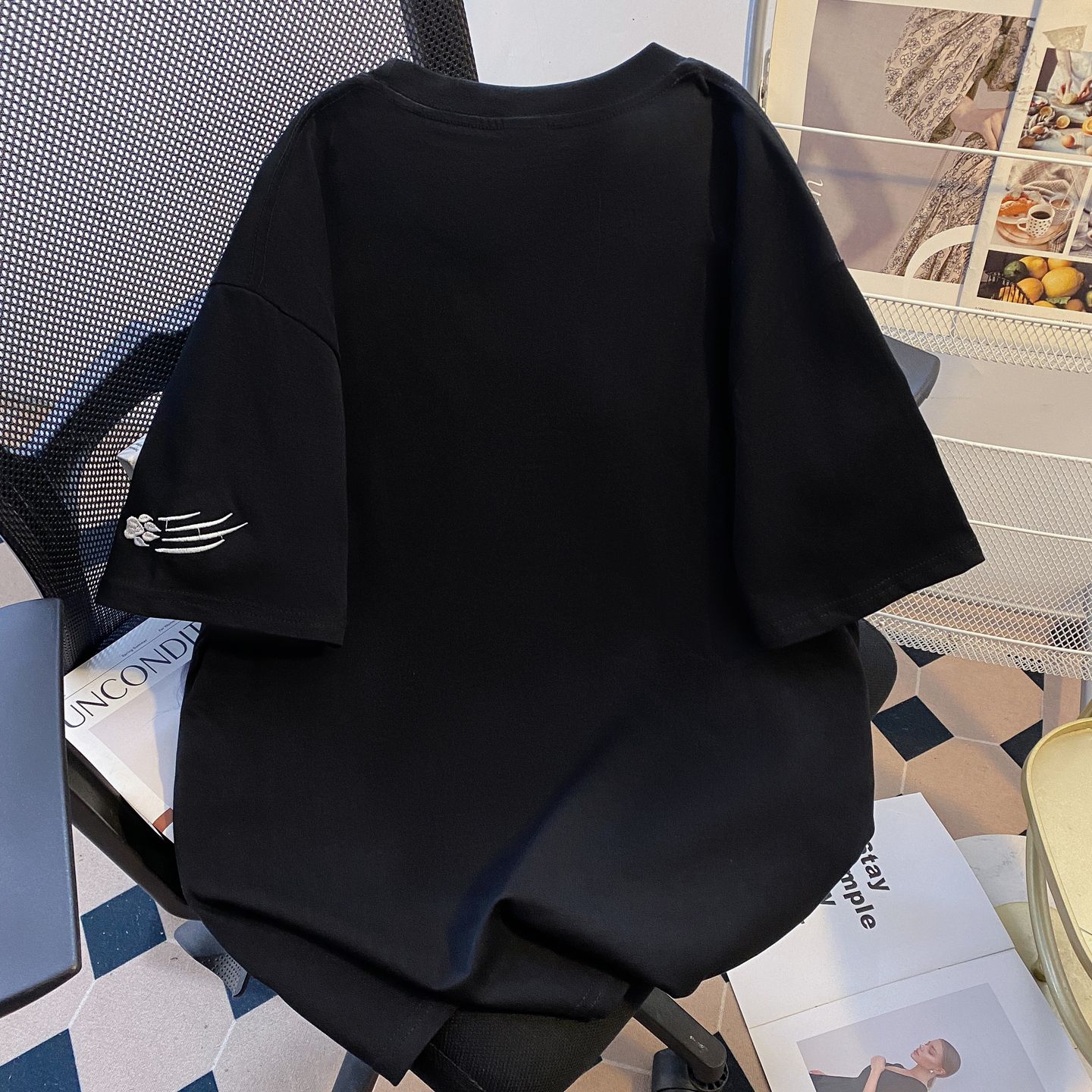 實拍雙紗240克純棉刺繡針數足，有質感，厚重，高品質短袖T恤女