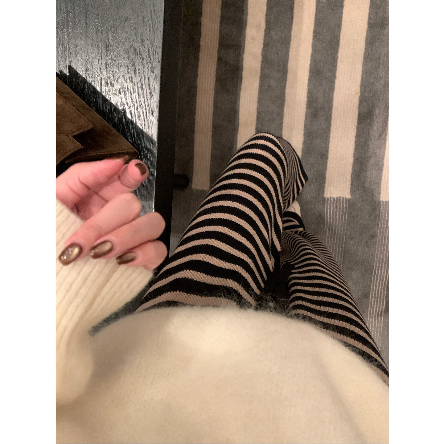 條紋舒適區針織褲女直筒休閑褲