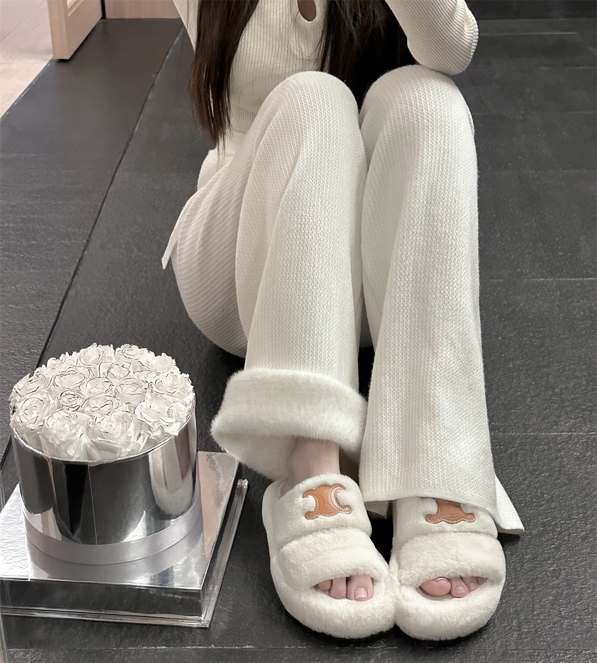 冬天第二條命貂絨闊腿褲褲子女秋冬高腰白色垂感休閑褲