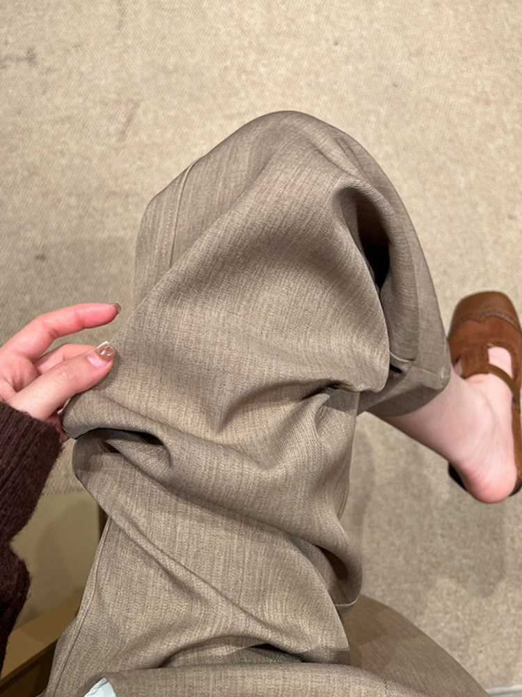 卡其色復古闊腿西裝褲子女款春季大碼老錢風休閑褲今年流行梧桐褲