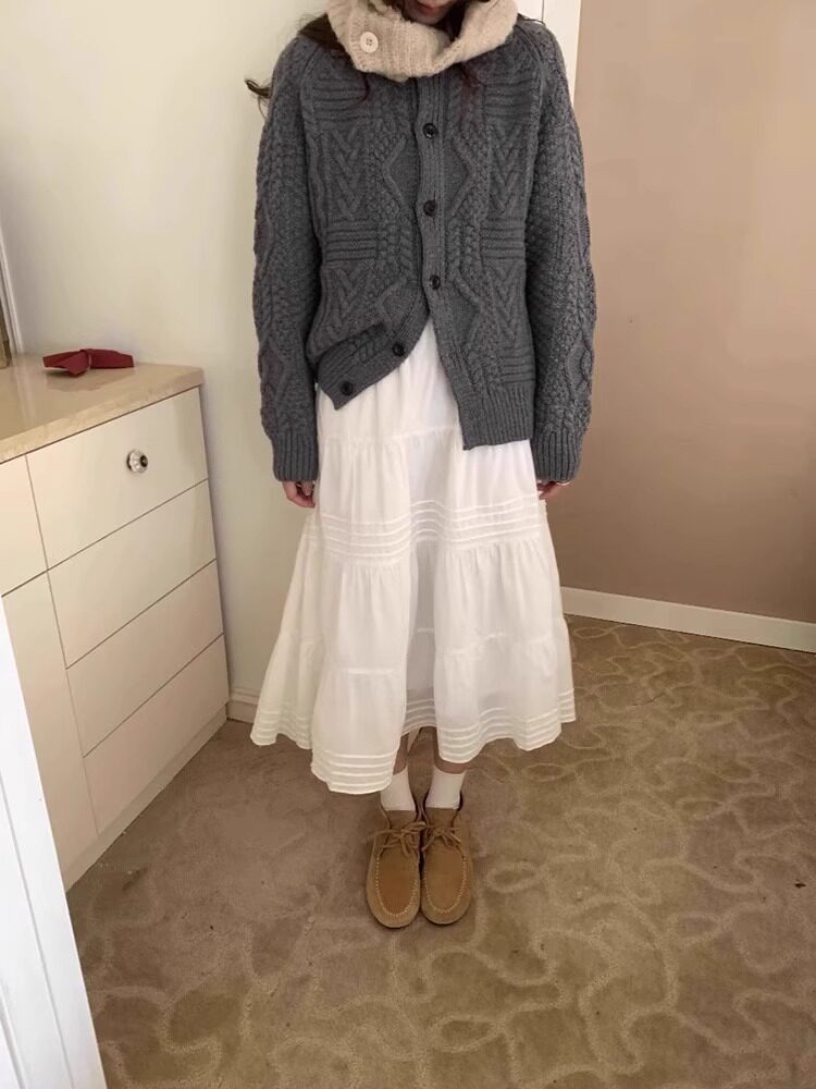 白色半身裙女春秋夏季小個子法式蛋糕裙高腰a字傘裙中長款半裙子