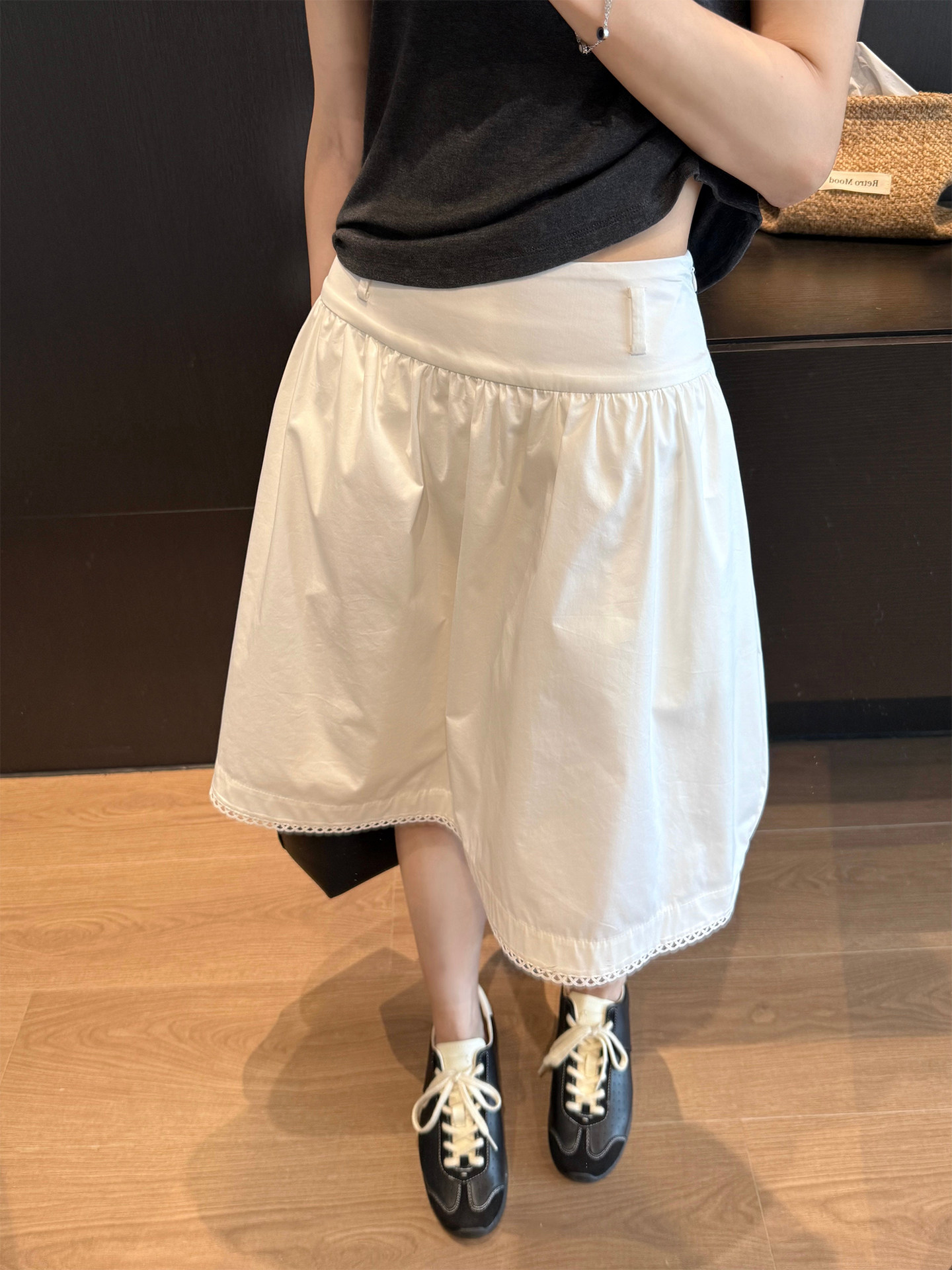 花邊拼接寬腰頭白色半身裙2026夏季新款顯瘦純色A字裙女