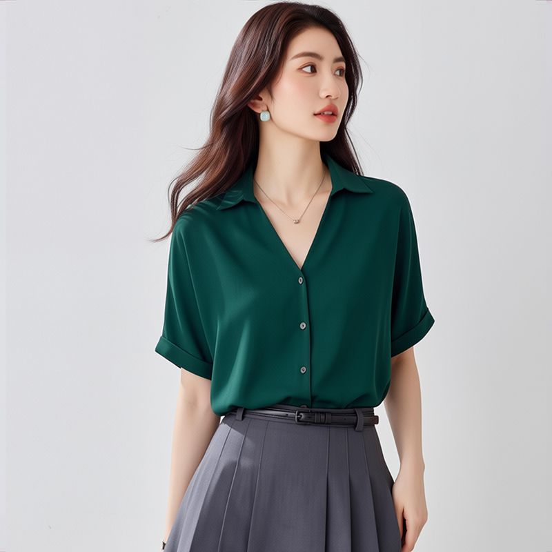 2026夏季洋氣fashion墨綠顯膚白寬松女襯衫V領顯瘦短袖上衣夏new