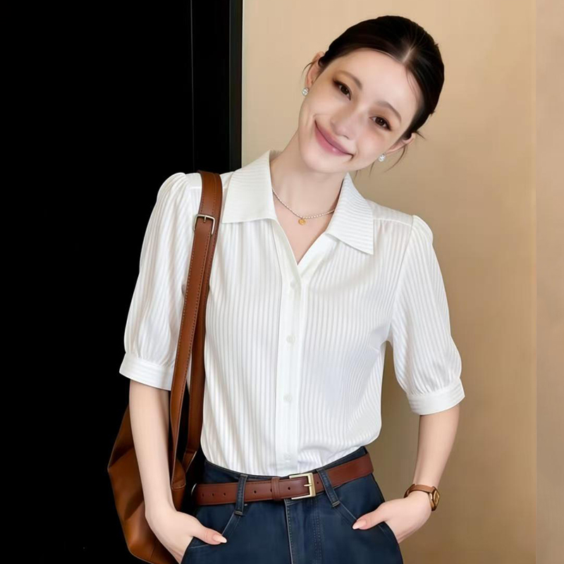 2026夏季新款垂感白色中袖襯衫女輕薄修身顯瘦OL別致女上衣短袖