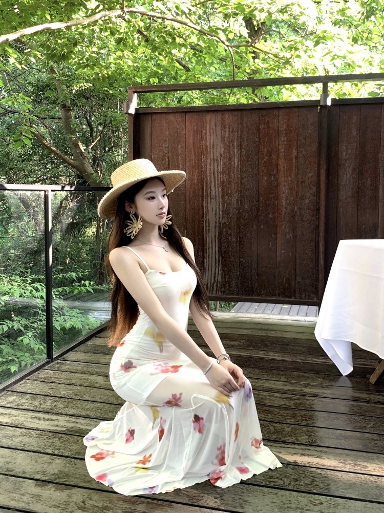 實拍實價 吊帶網紗修身顯瘦花朵印花連衣裙長款