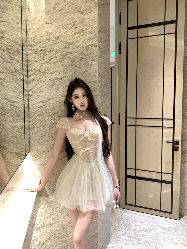 實拍實價 辣妹修身顯瘦網紗拼接連衣裙短款 帶胸墊
