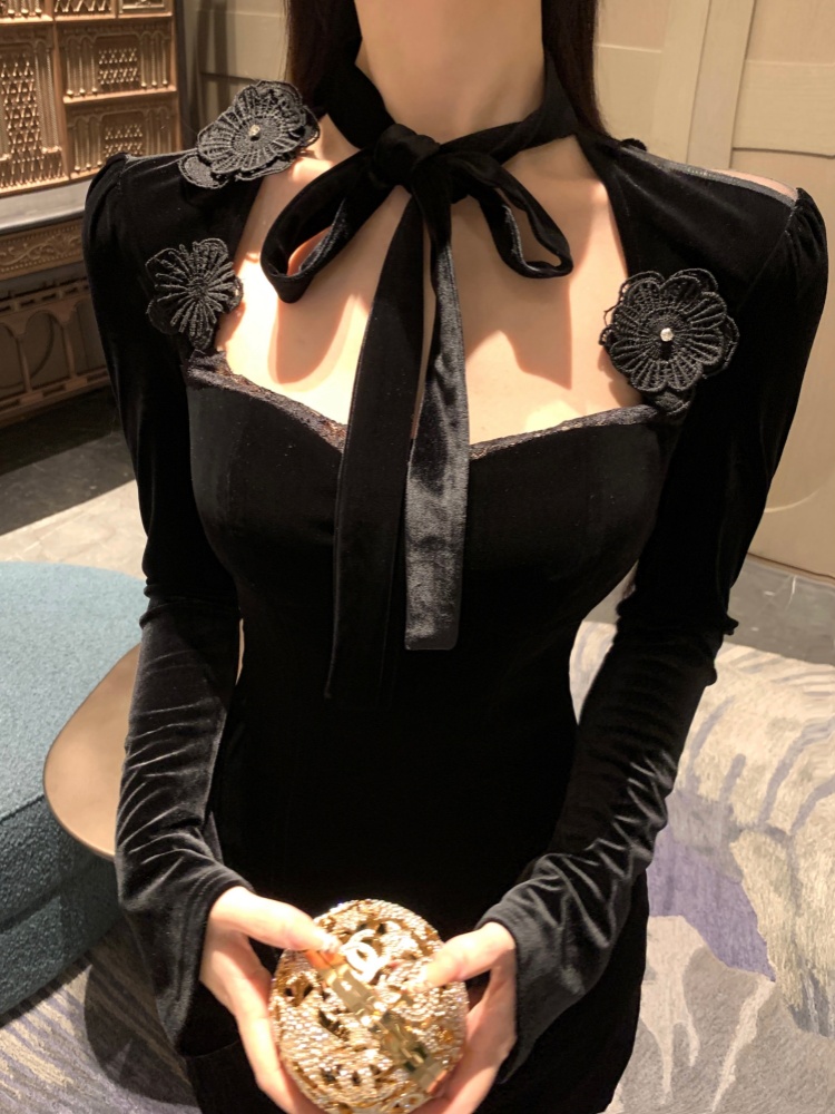 實拍實價 露背修身長袖絲絨連衣裙包臀短款