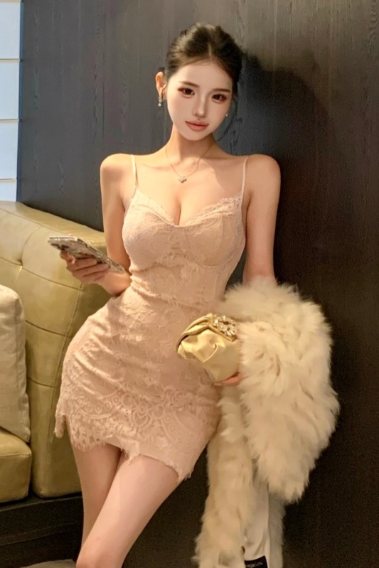 實拍實價 拉美吊帶修身顯瘦連衣裙 短款