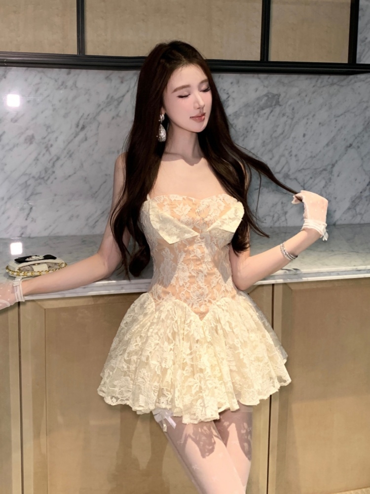 實拍實價 法式重工蕾絲抹胸連衣裙女氣質收腰顯瘦蓬蓬公主裙