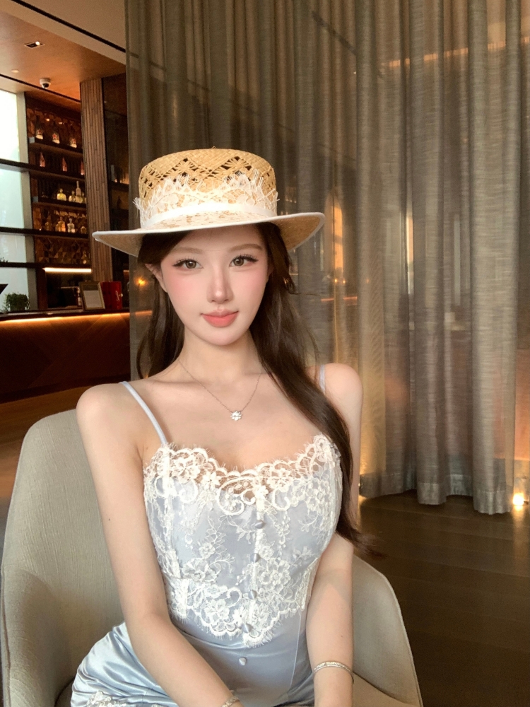 實拍實價 蕾絲拼接修身顯瘦辣妹吊帶連衣裙短款
