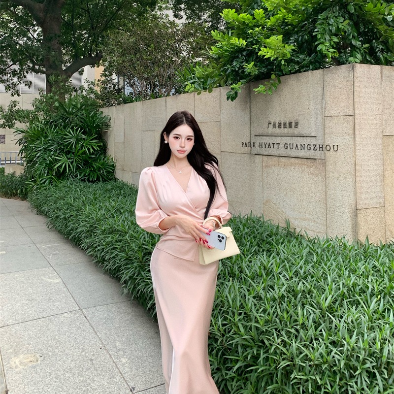 MY13538# 气质缎面仿醋酸套装女秋冬长袖上衣半身裙两件套女裝貨源服裝...