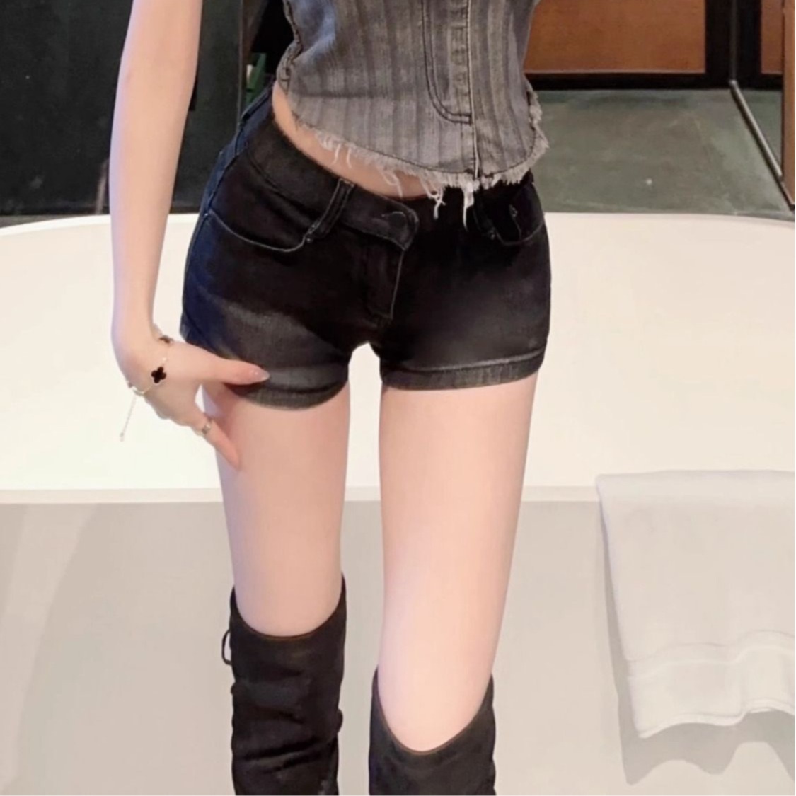 復古美式豐胯包臀牛仔短褲女夏季磨白彈力顯瘦百搭通勤氣質熱褲子