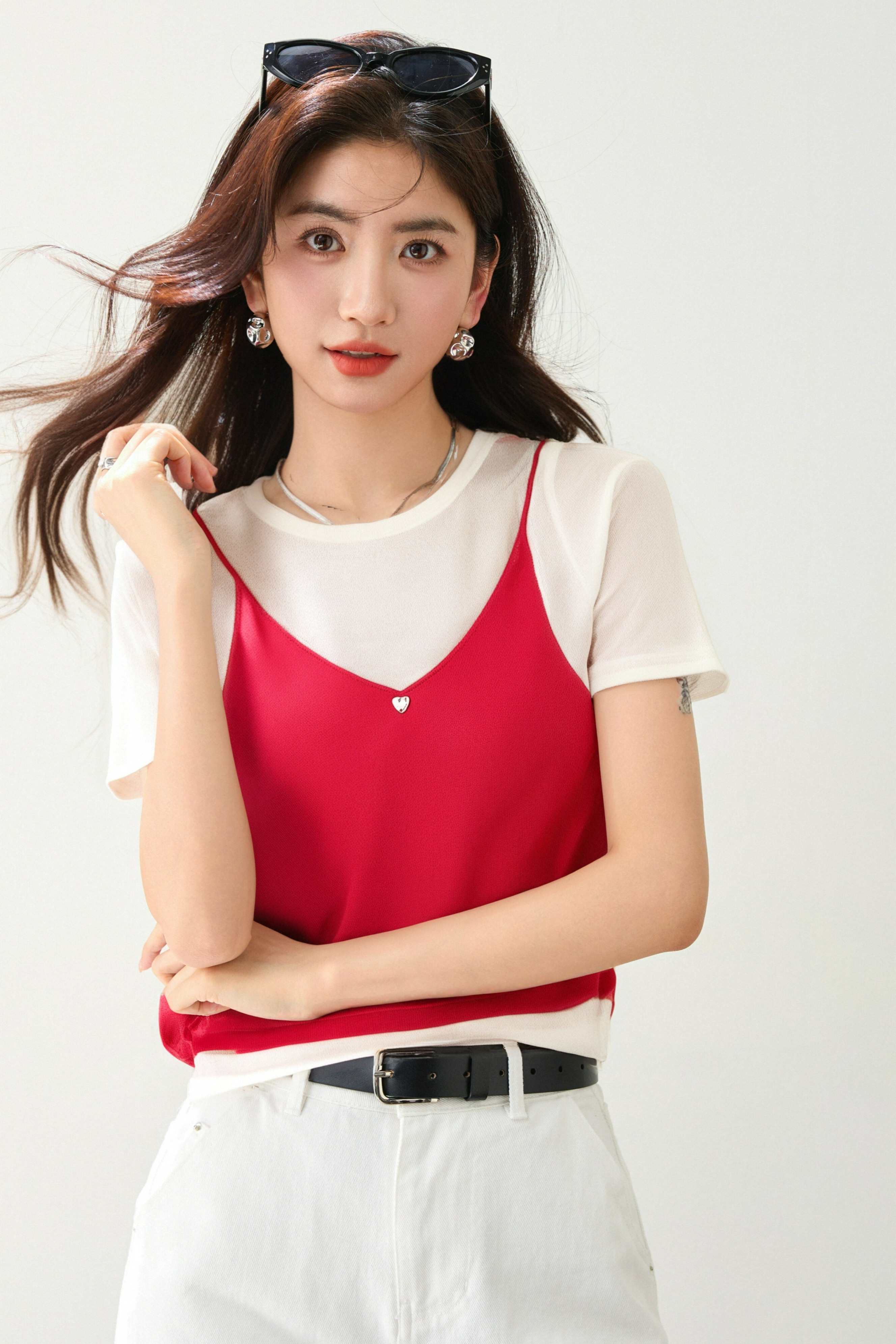 ◆◆寬松百搭短袖T恤吊帶背心超美配色套裝兩件套