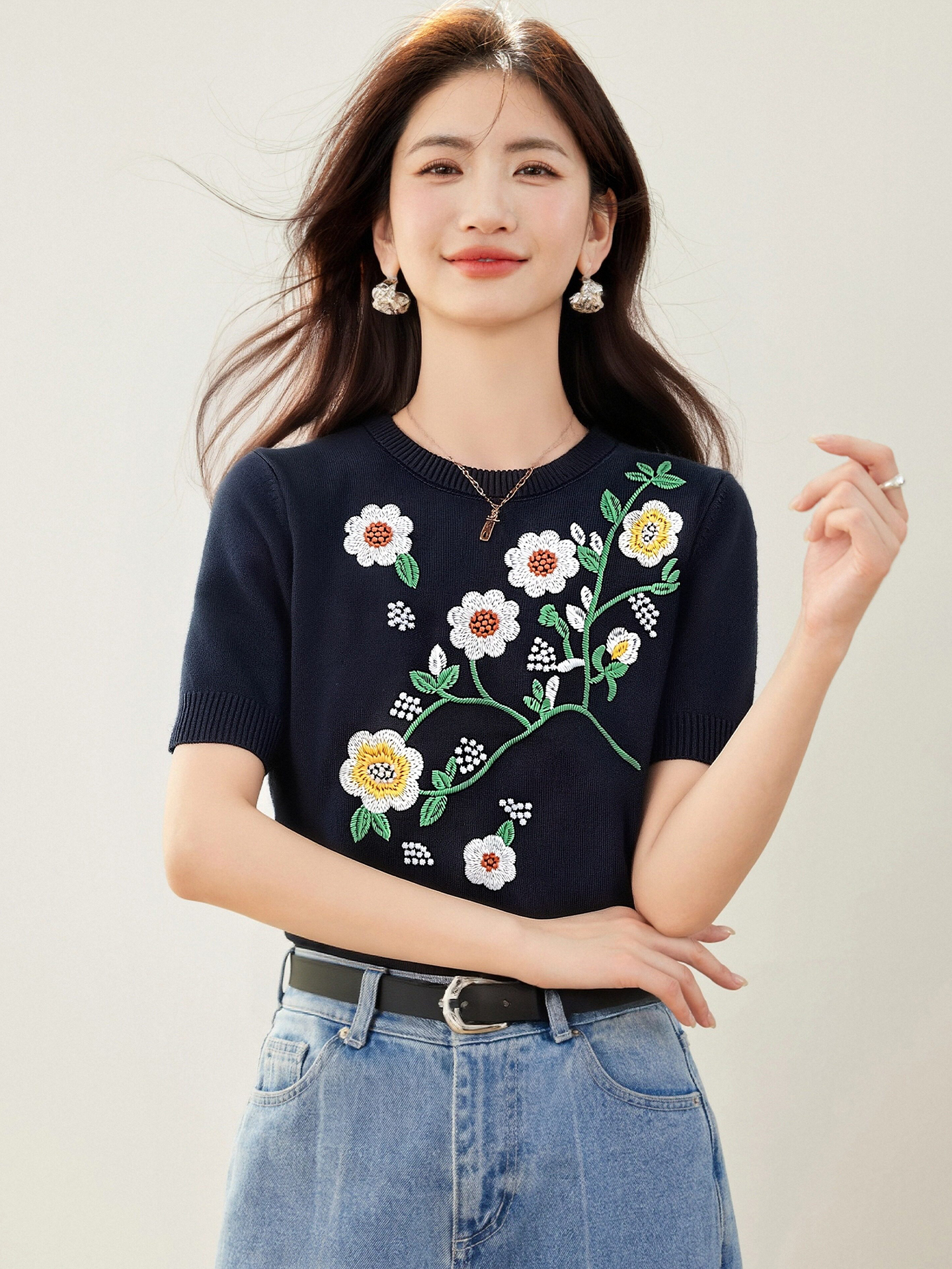 實拍◆有◆2026法式花朵刺繡圓領針織短袖女減齡時尚百搭上衣潮