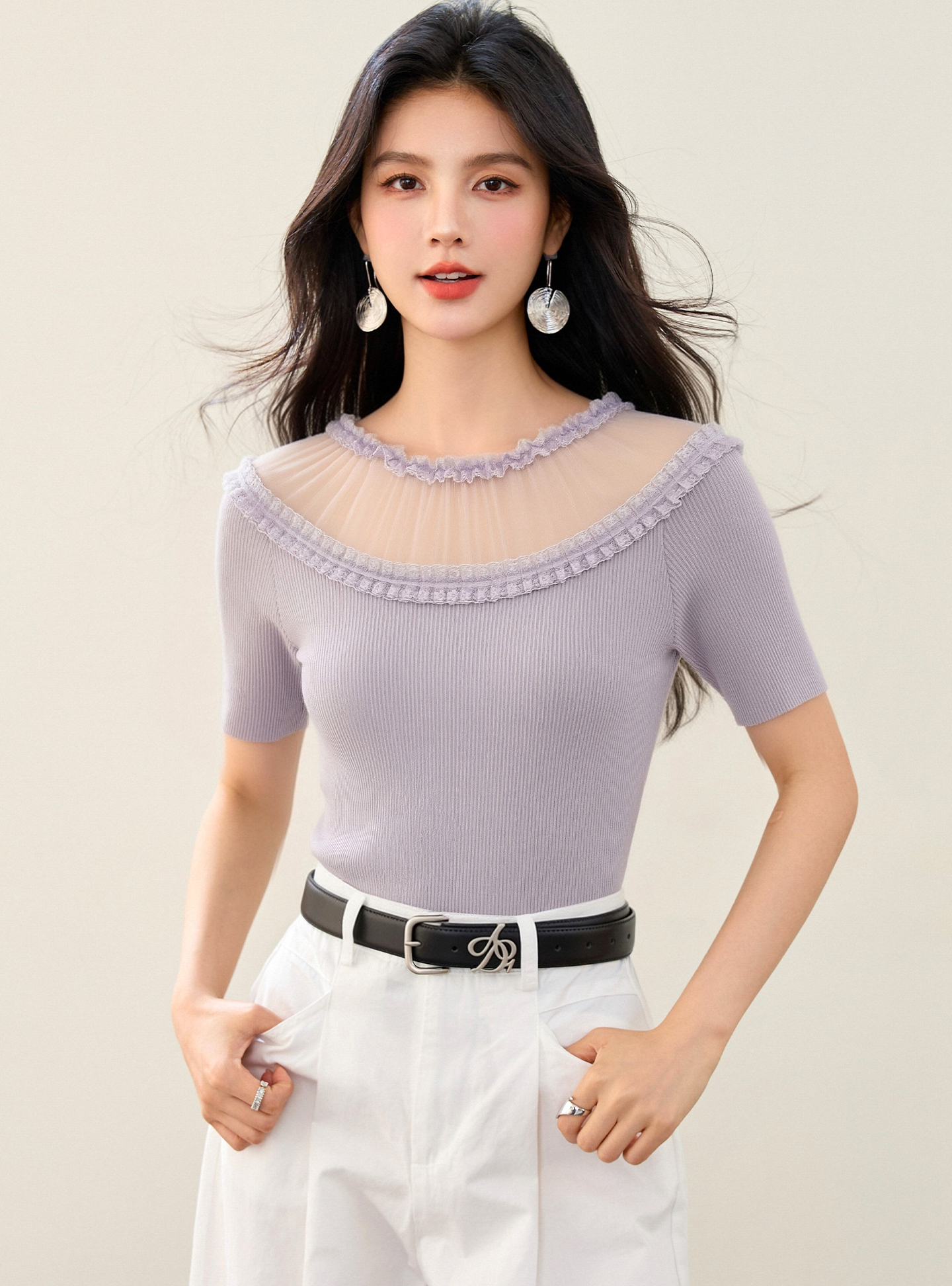 實拍◆有◆2026溫柔風蕾絲拼接短袖針織衫女夏季修身顯瘦氣質上衣