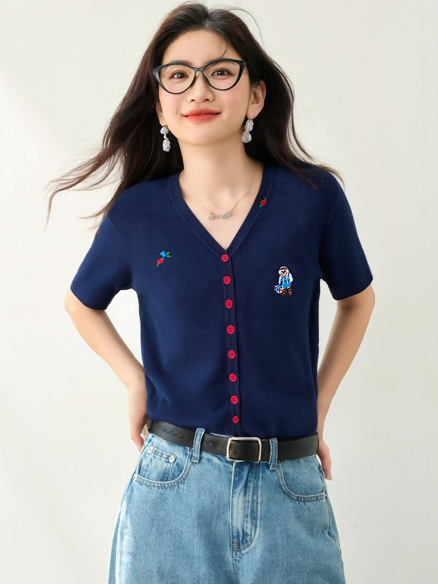實拍◆有◆2026復古撞色刺繡V領針織短袖女士夏薄款顯瘦開衫上衣