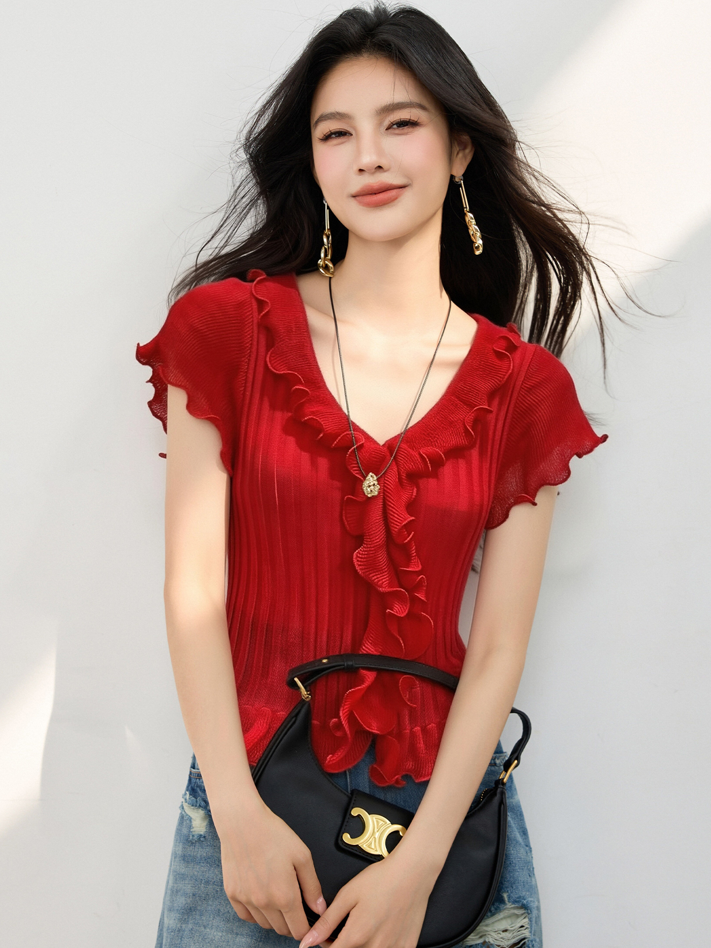 實拍◆有◆2026法式V領木耳邊針織短袖T恤女夏掐腰修身短款上衣