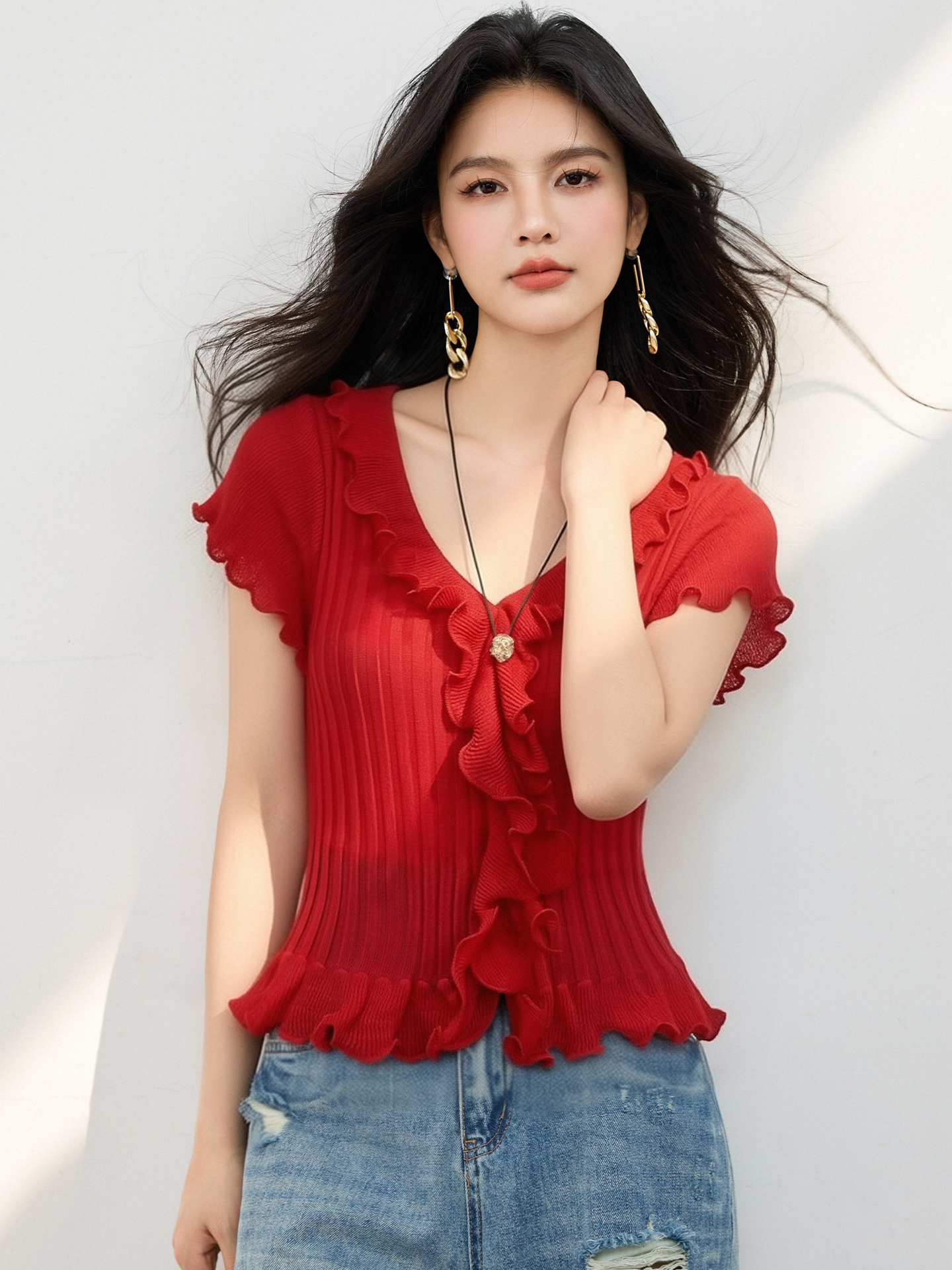 實拍◆有◆2026法式V領木耳邊針織短袖T恤女夏掐腰修身短款上衣