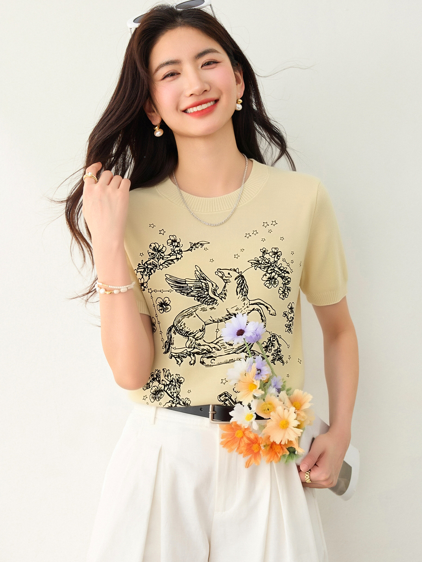 實拍◆有◆2026i重工刺繡小馬圖案百搭短袖針織女新款修身顯瘦T恤