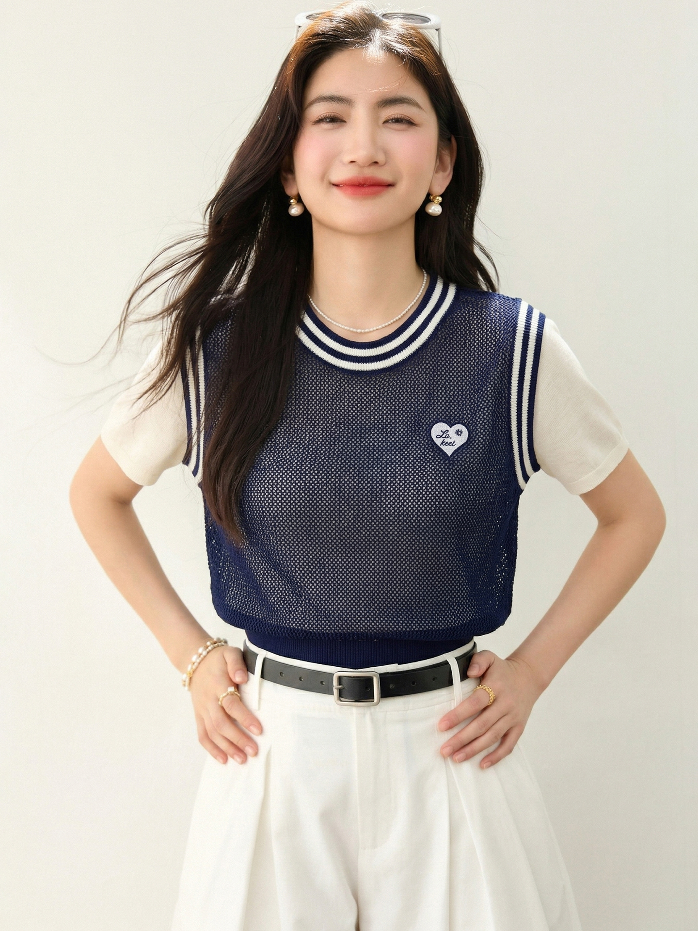 實拍◆有◆2026藏青米白撞美式學院風的清爽元氣假兩件馬甲上衣