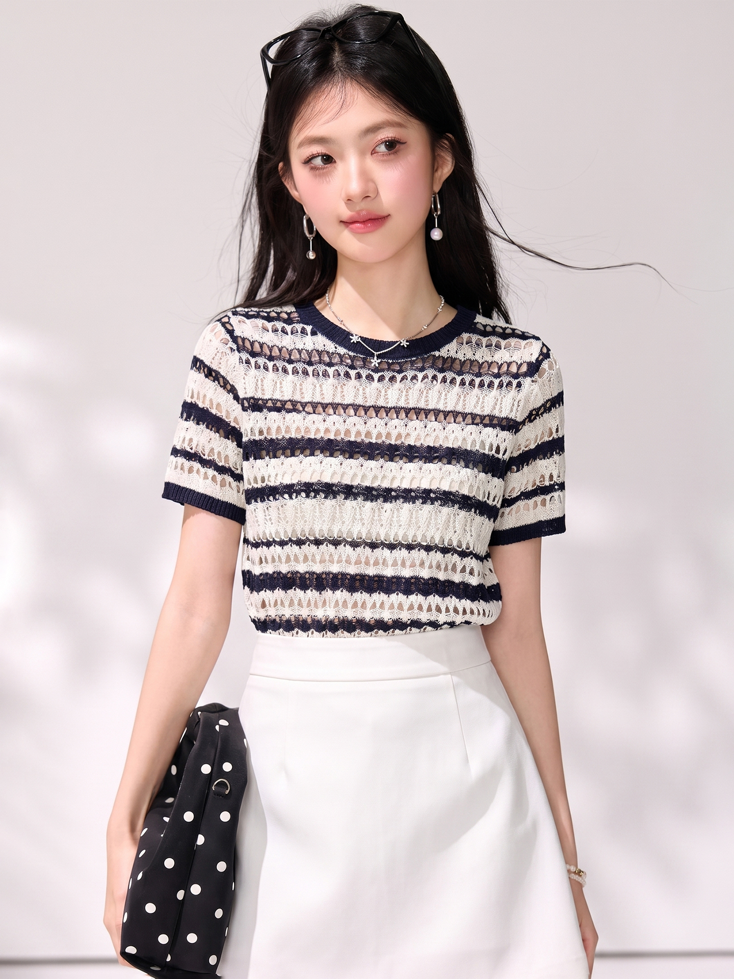 有◆2026夏季新款設計感鏤空條紋圓領短袖女寬松涼爽透氣減齡上衣