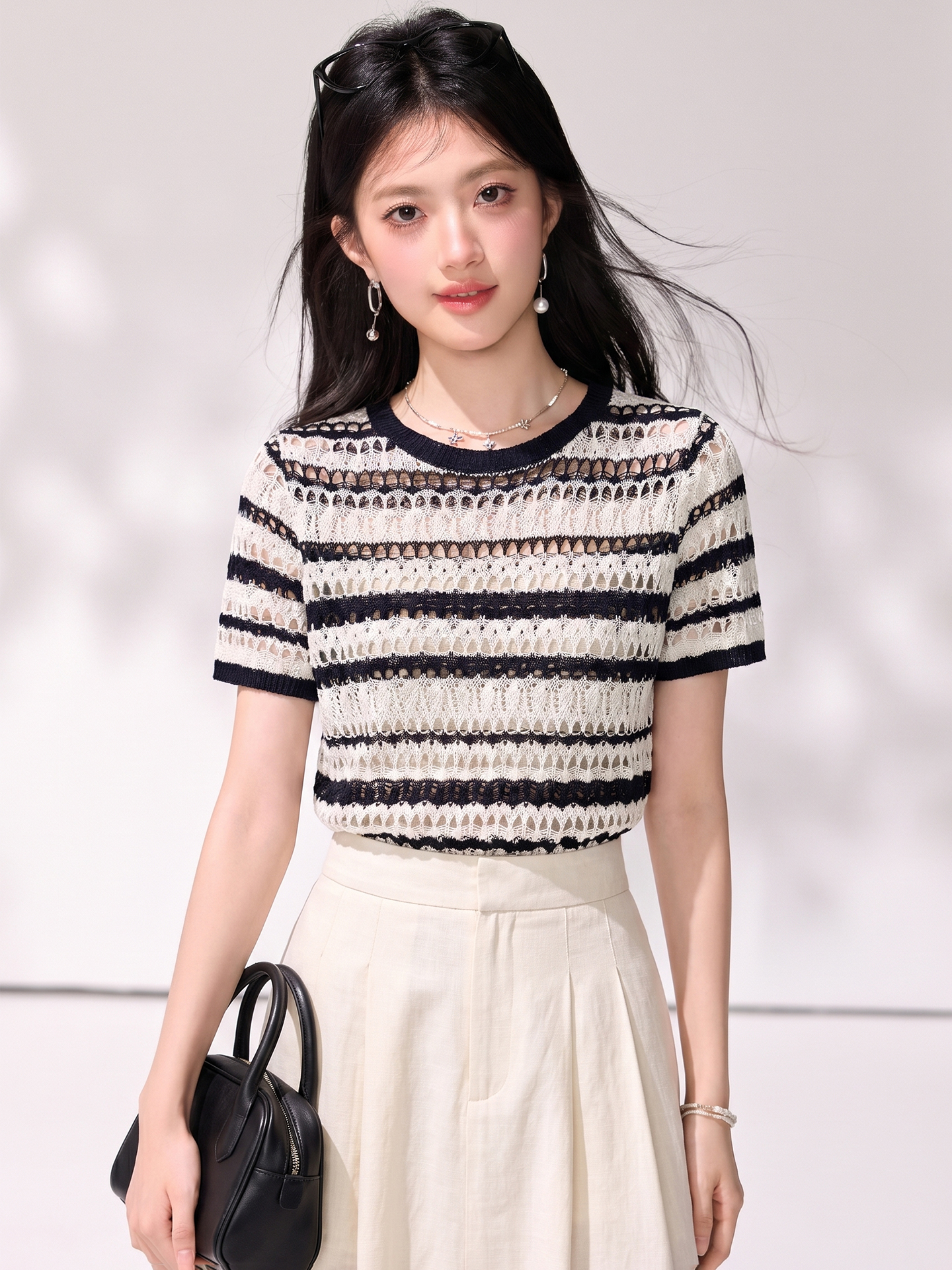 有◆2026夏季新款設計感鏤空條紋圓領短袖女寬松涼爽透氣減齡上衣