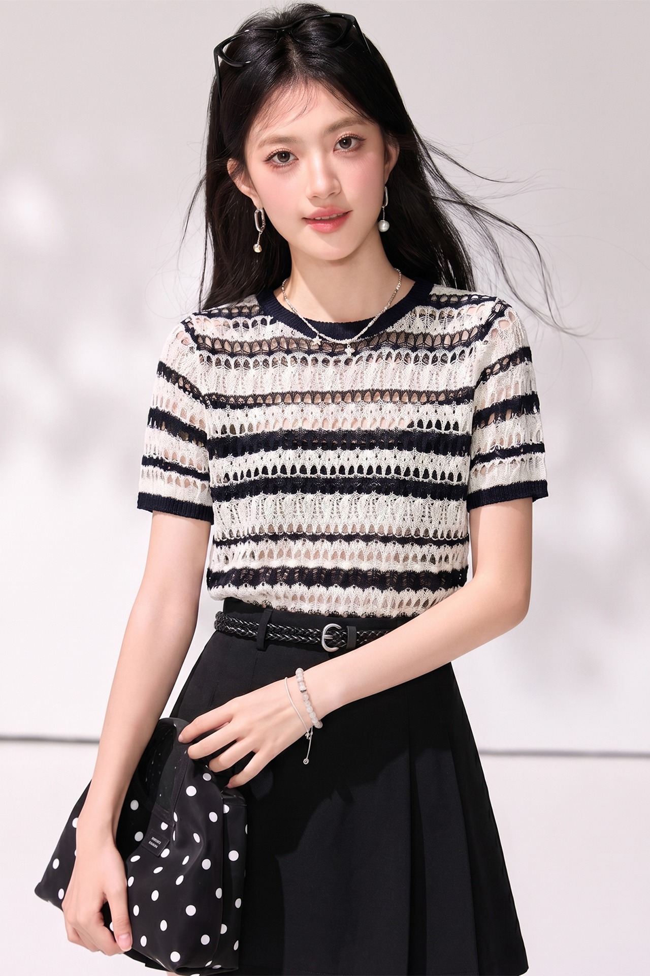有◆2026夏季新款設計感鏤空條紋圓領短袖女寬松涼爽透氣減齡上衣