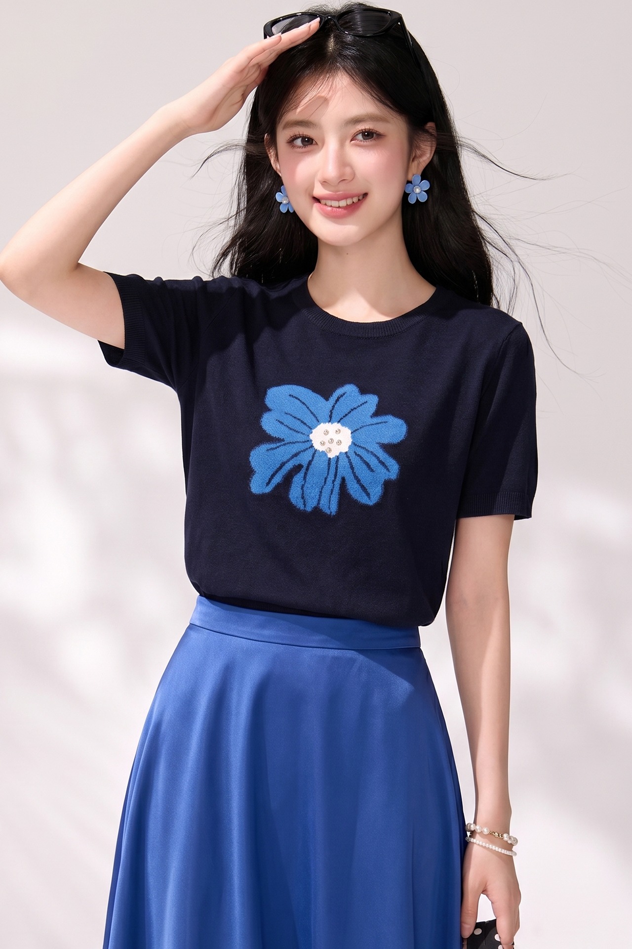實拍◆有◆2026夏季花朵刺繡針織衫女新款高級感正肩顯瘦圓領上衣