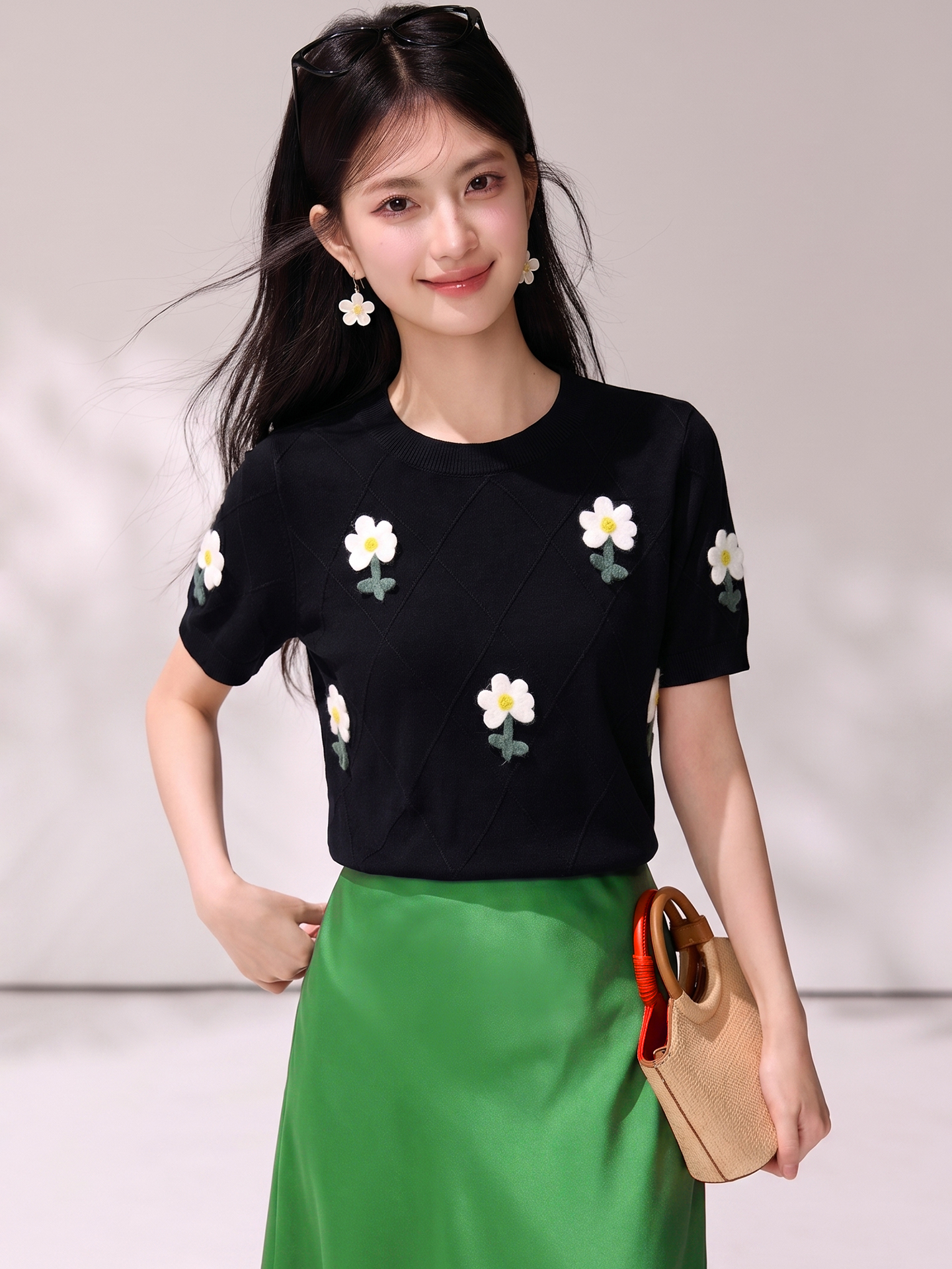 實拍◆有◆2026夏季韓系甜美圓領短袖立體花朵刺繡針織衫女T恤衫