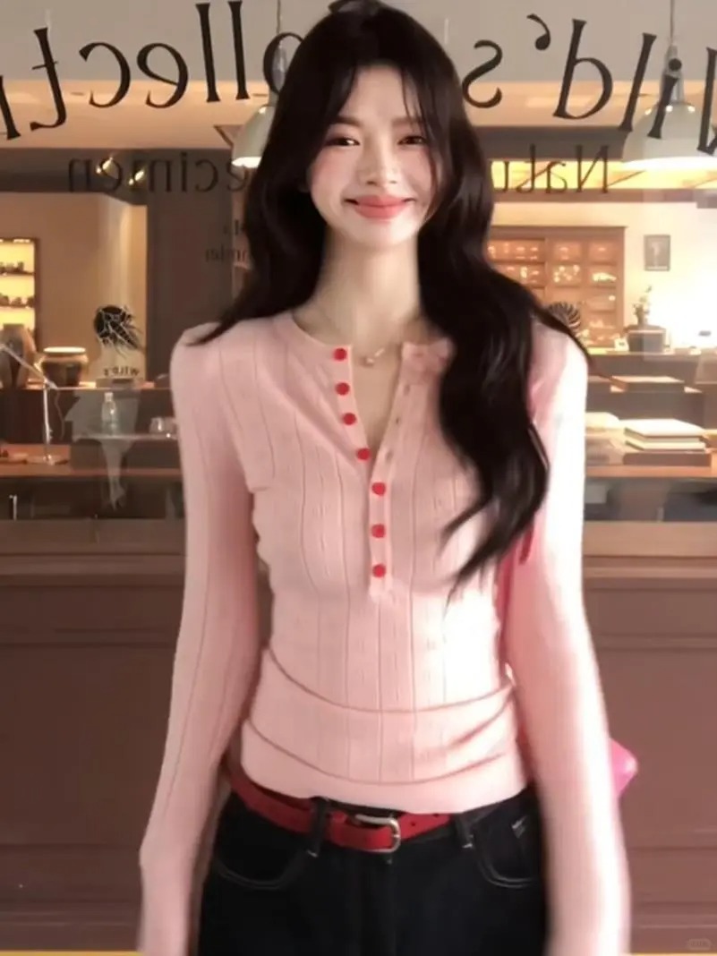 韓系甜美粉色V領長袖針織衫女早春2026修身內搭打底衫巨好看上衣