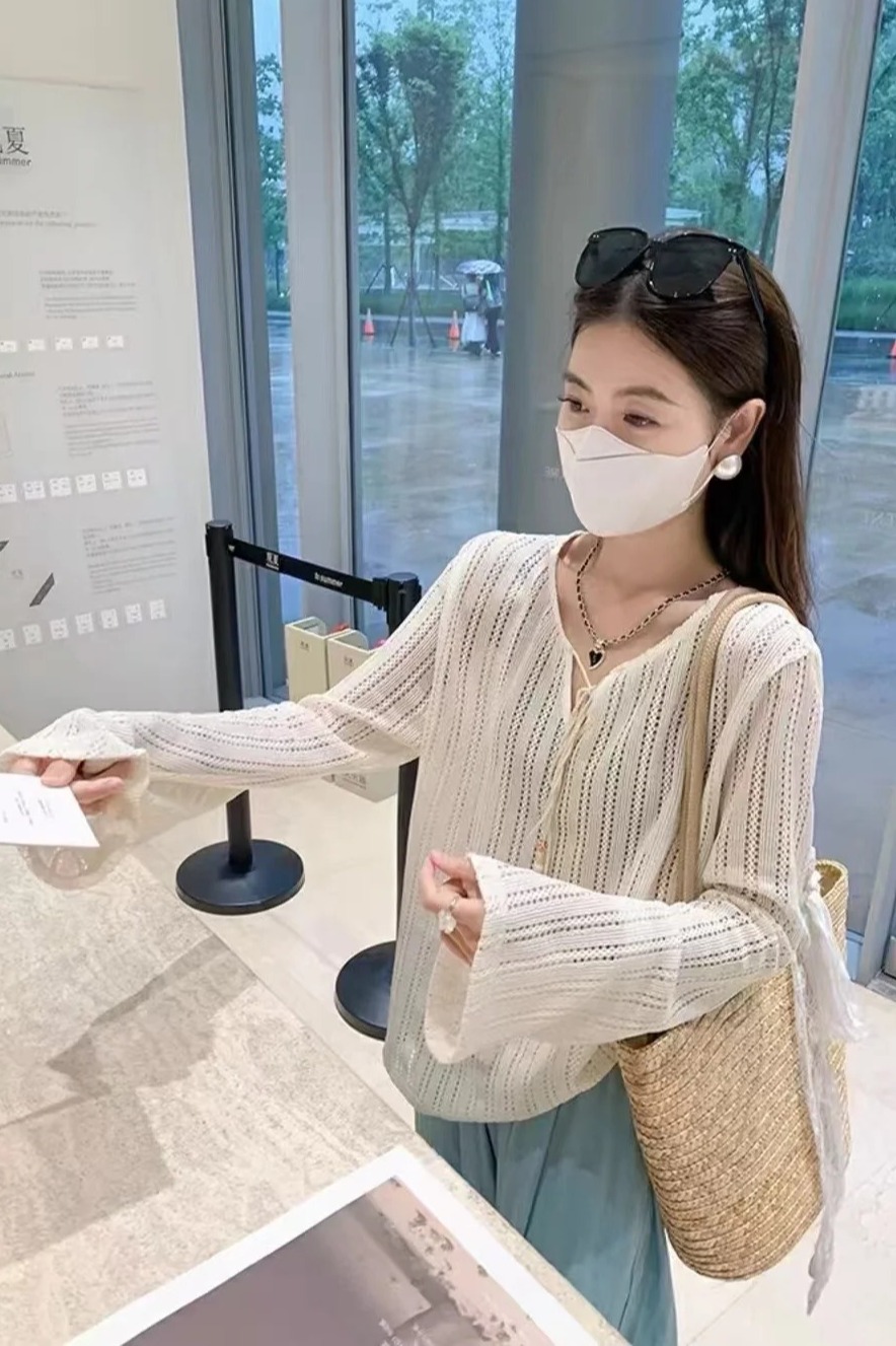 甜心瑪麗 民族風鏤空防曬罩衫女夏季新款設計感長袖上衣服