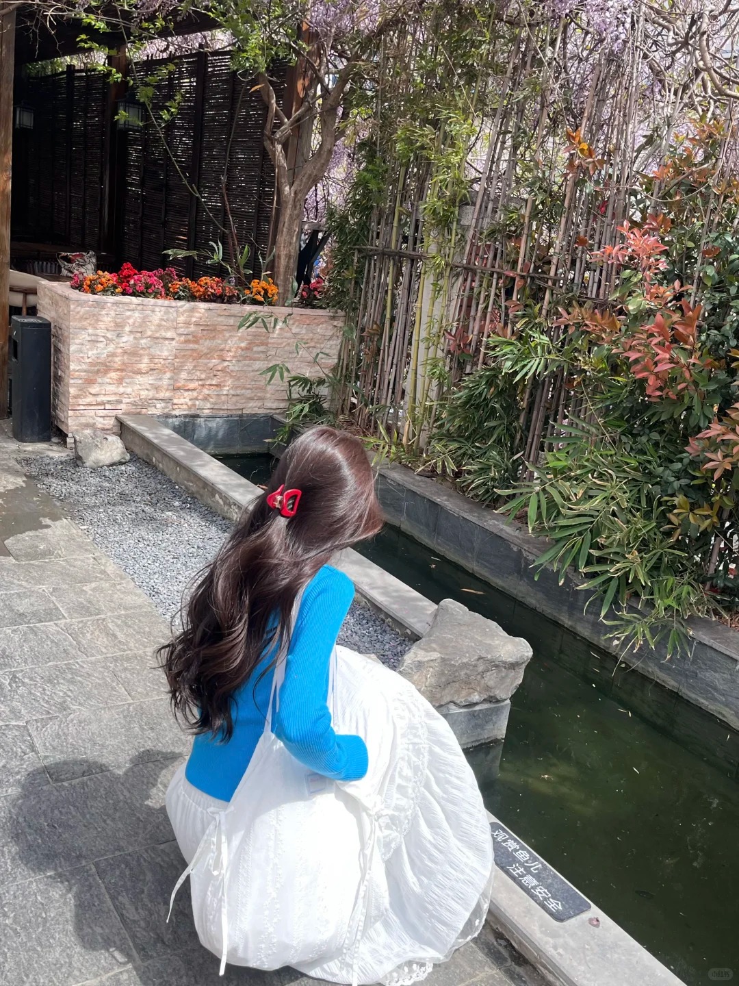 藍色鏤空蕾絲拼接假兩件針織衫女早春純欲甜美小心機小衫長袖上衣