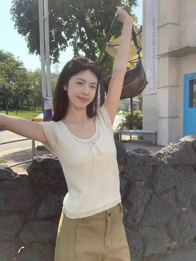 別致絕美夏季純欲風圓領設計感顯瘦針織短袖t恤女甜辣氣質上衣女