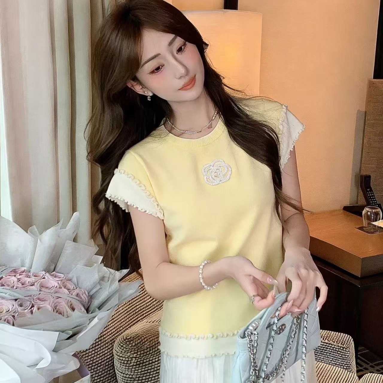 張心子山茶梔意法式甜美多巴胺撞色小飛袖針織衫女夏新款上衣