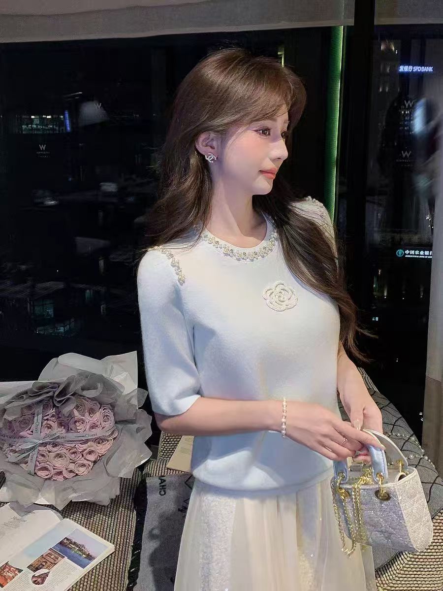 張心子是金秘書呀氣質名媛掛脖背心女2026夏新款法式外穿上衣