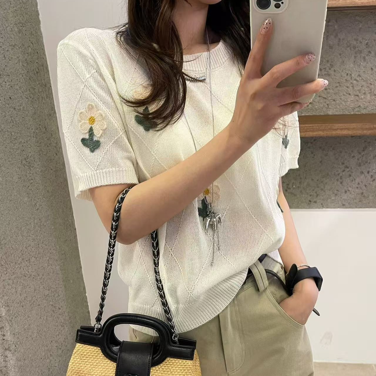 小花刺繡泡泡袖冰絲針織衫女歐洲站2026春裝新款歐貨女裝打底衫潮