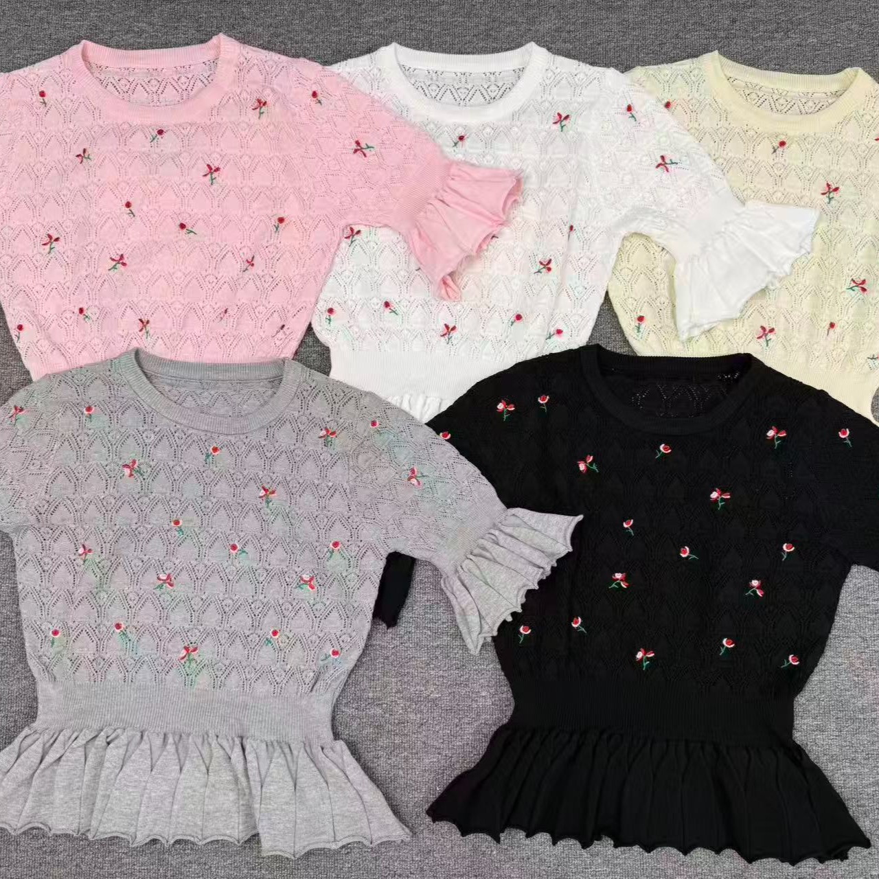韓系小眾新款櫻桃刺繡喇叭袖收腰短袖夏季新款針織衫女甜美上衣