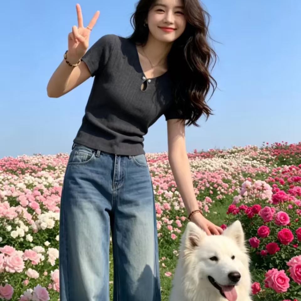 高級感灰色V領短袖針織t恤女夏季新款氣質休息顯瘦大碼打底衫上衣