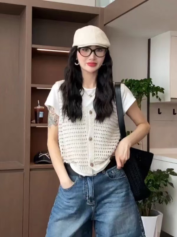 薄款冰絲單排扣針織馬甲背心女夏季新款設計感獨特超好看鏤空外套