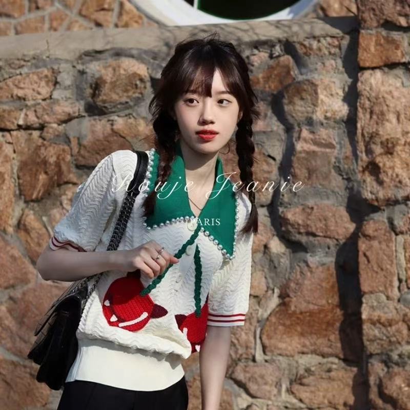 Rouje Jeanie法式櫻桃惡魔珍珠polo領短袖針織衫女夏寬松拼色上衣