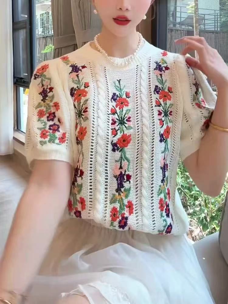 歐貨甜美溫柔復古刺繡花朵圓領套頭針織衫女夏季短袖小眾別致上衣