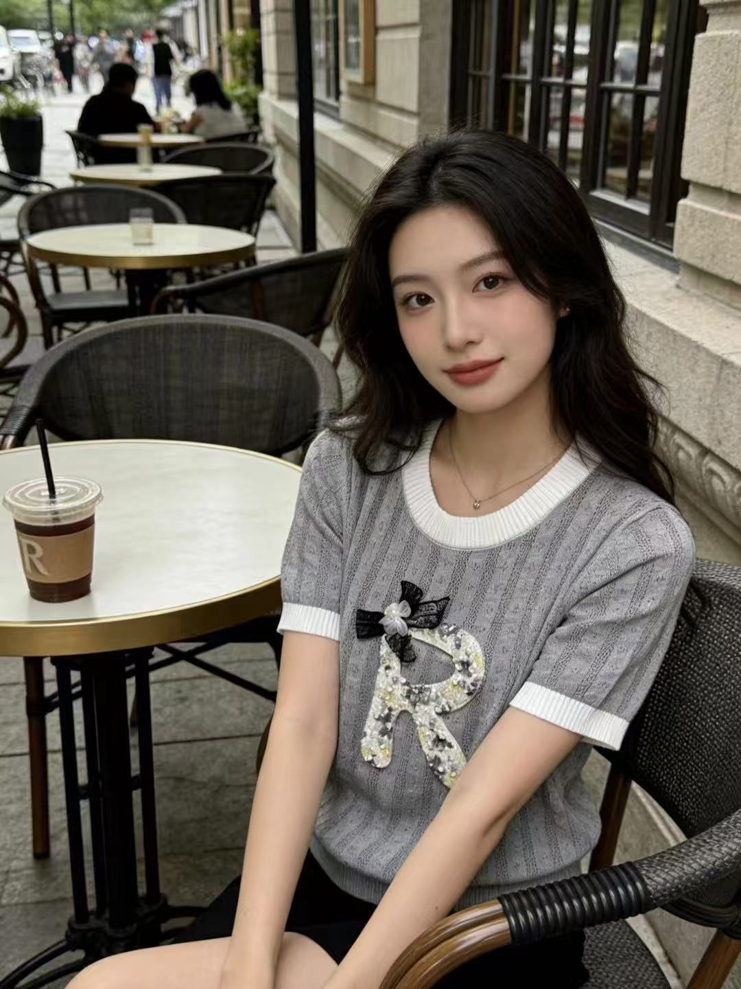 2026夏季新款黑色立體花短袖T恤女大碼寬松百搭顯瘦氣質上衣珍珠