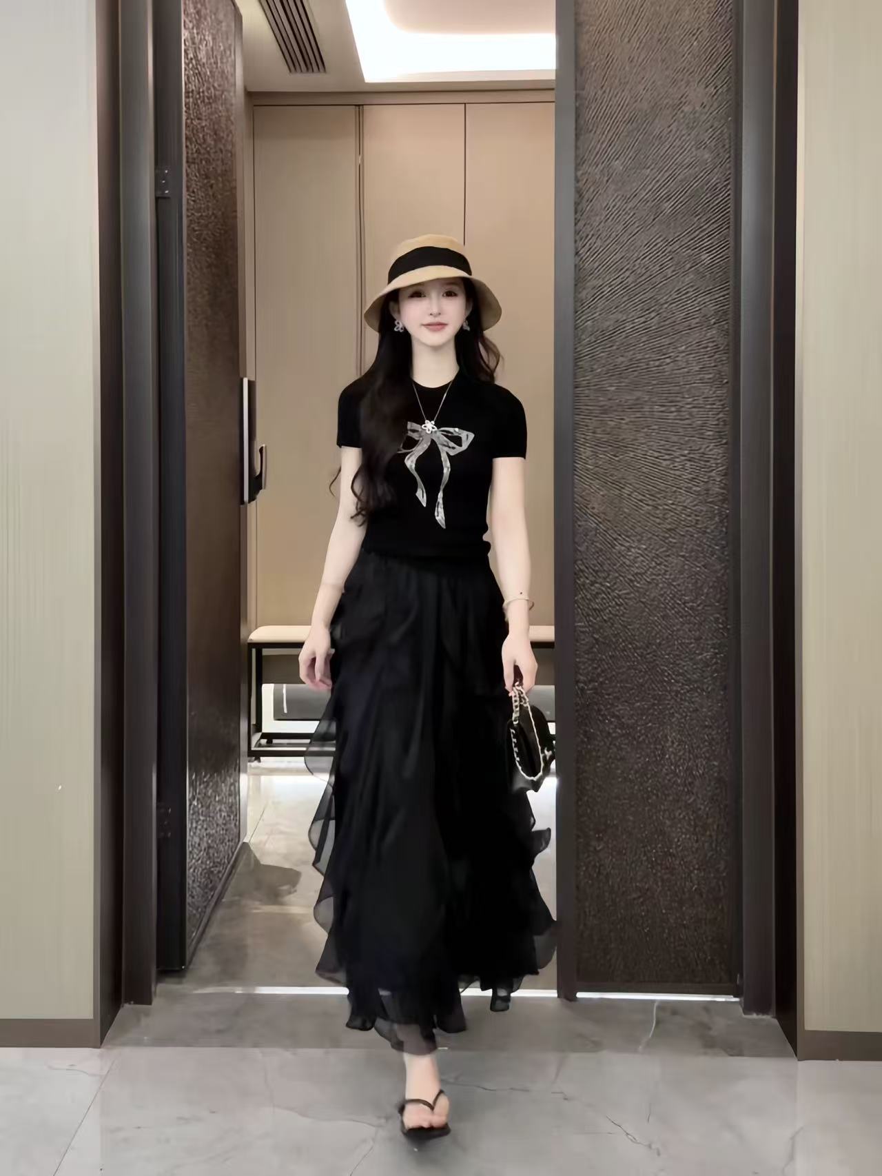 YYstudio黑色蝴蝶結短袖T恤女 2026修身顯瘦氣質正肩圓領上衣