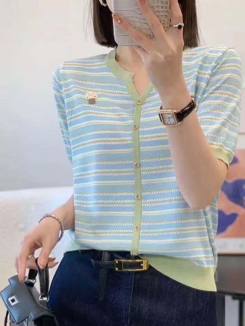 冰絲條紋V領短袖針織衫女2026夏裝新款韓系百搭可愛風上衣T恤薄款