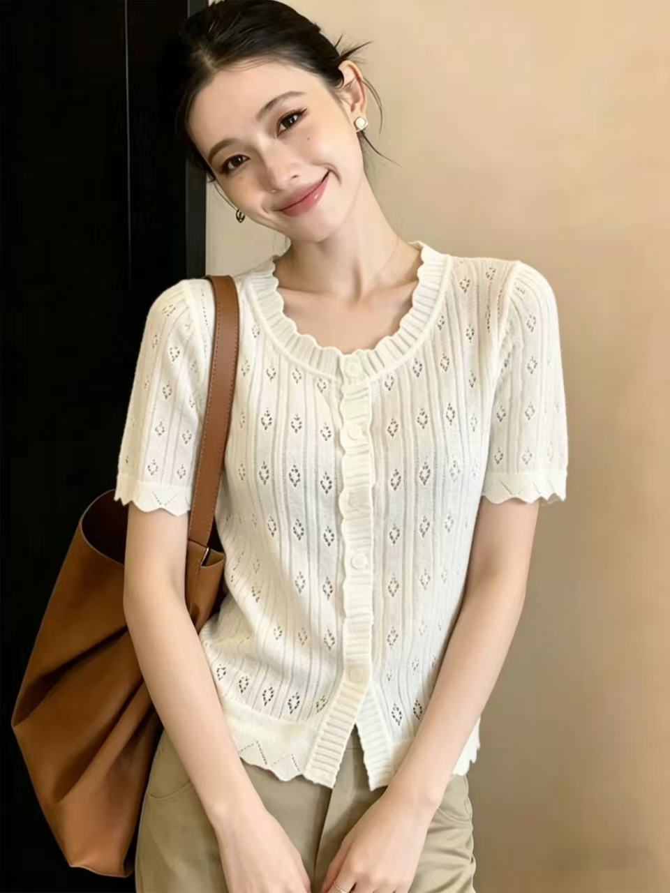 花邊V領白色短袖鏤空針織開衫女夏季薄款氣質小個子減齡洋氣上衣