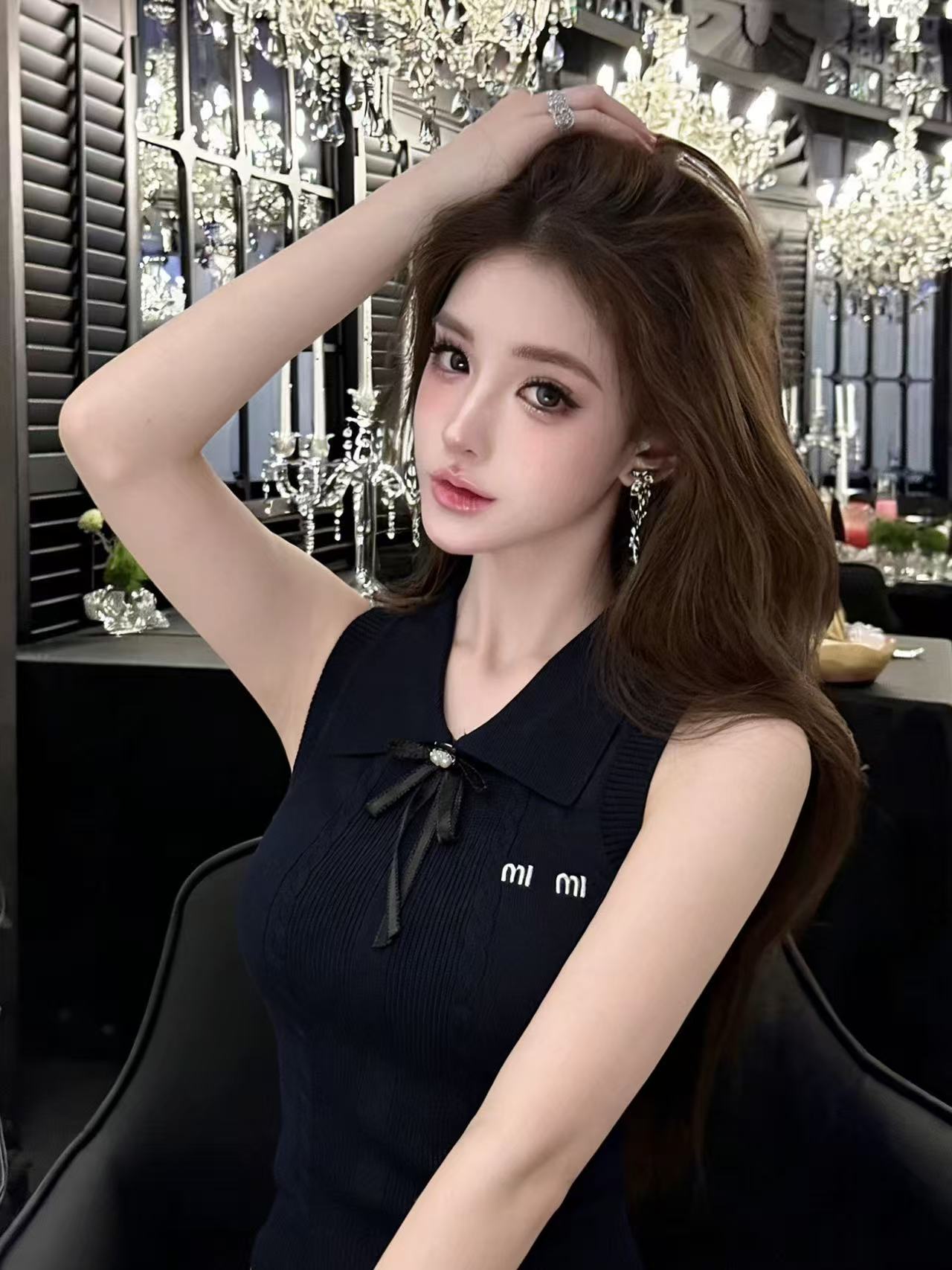 LYM STudio     白色針織翻領背心女無袖修身通勤外穿高級感上衣