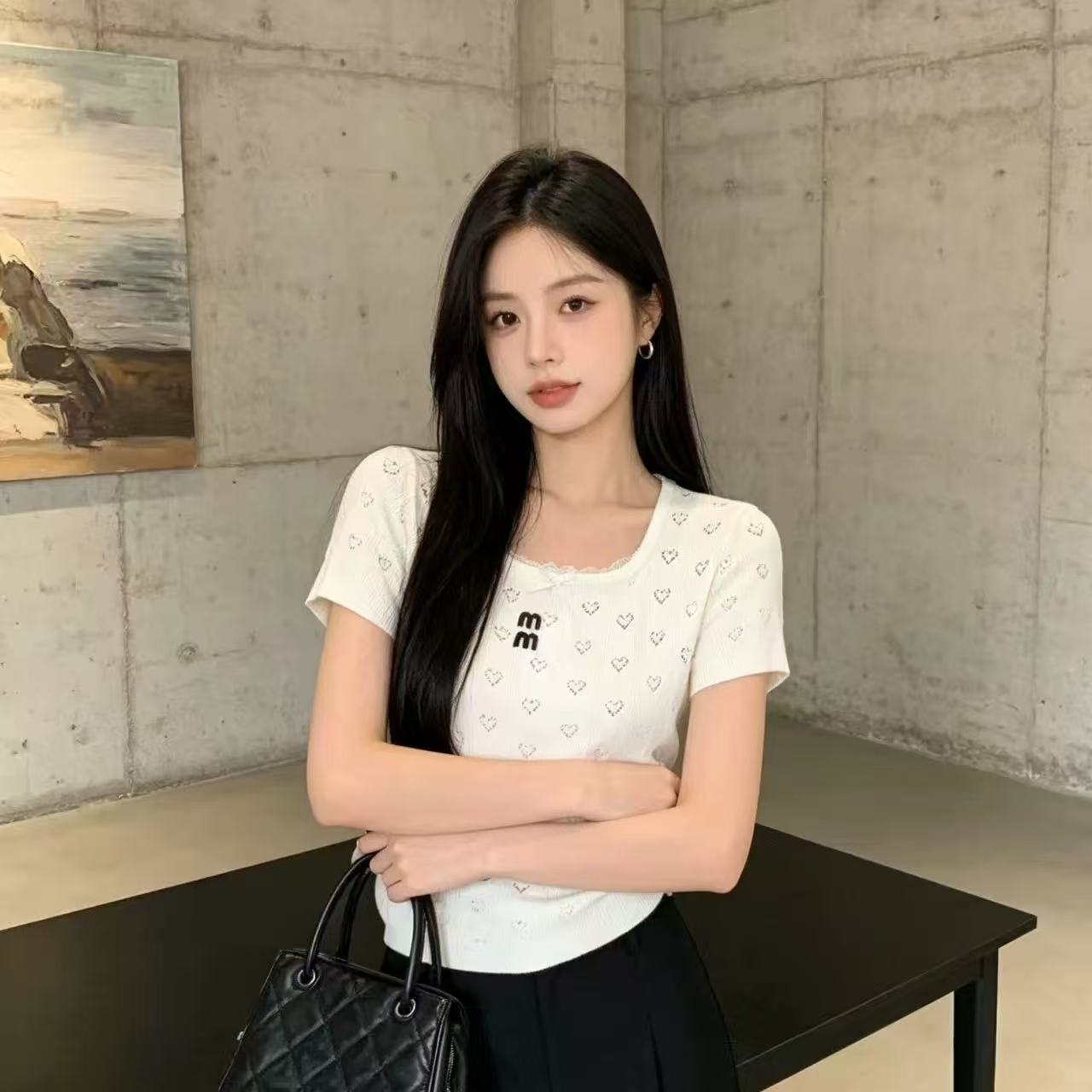 2026春夏新款 坑條愛心鏤空方領短袖針織衫女 顯瘦修身小眾女裝