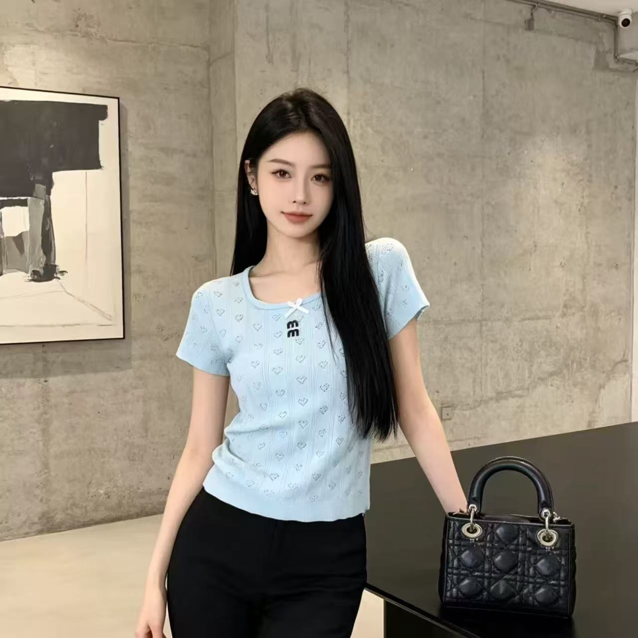 2026春夏新款 坑條愛心鏤空方領短袖針織衫女 顯瘦修身小眾女裝