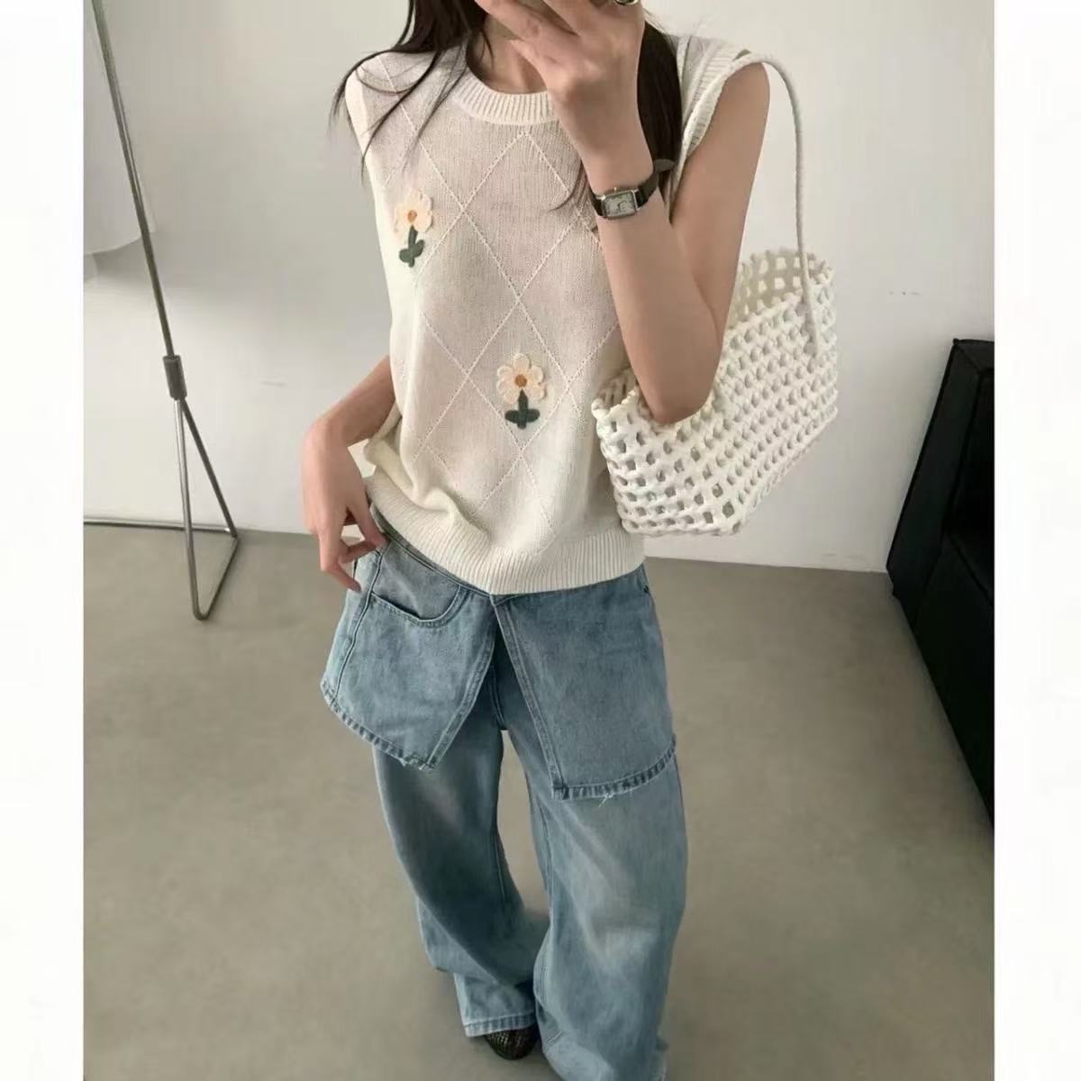 韓版甜美圓領無袖針織衫背心女夏2026薄新款花朵刺繡百搭顯瘦上衣